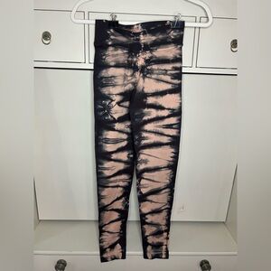 Spiritual Gangster Black & Pink Tie-Dye Leggings